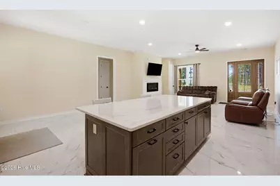 2102 Midway Road SE, Bolivia, NC 28422 - Photo 8