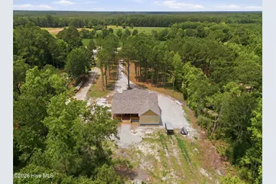 2102 Midway Road SE, Bolivia, NC 28422 - Photo 2