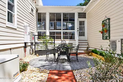 502 W Brown Street, Southport, NC 28461 - Photo 8