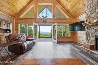 154 Blueberry Hill, Hayesville, NC 28904 - Photo 8