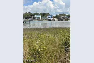 850 Heron Landing Wynd, Holden Beach, NC 28462 - Photo 12