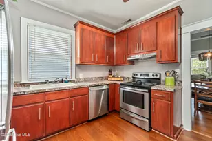 205 E Grubb St, Hertford, NC 27944 - Photo 8