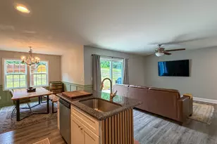 704 Pinecrest St, Carthage, NC 28327 - Photo 8