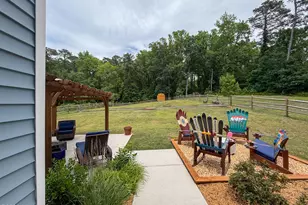 704 Pinecrest St, Carthage, NC 28327 - Photo 12