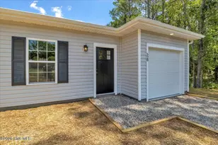 528 Mary Lou Ln SW, Supply, NC 28462 - Photo 2