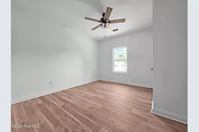 528 Mary Lou Lane SW, Supply, NC 28462 - Photo 6