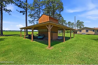 2665 US Hwy 117, Burgaw, NC 28425 - Photo 8