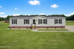1901 Peacock Rd, Whiteville, NC 28472 - Photo 1