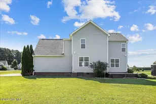 105 Glenn Laurel Dr, Pikeville, NC 27863 - Photo 4