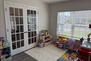 1504 Stephenson Dr, Greenville, NC 27834 - Photo 6