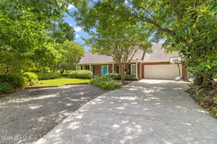 200 Greenwich Ln, Wilmington, NC 28409 - Photo 2