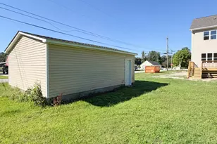 3300 Oaks Rd, New Bern, NC 28560 - Photo 6