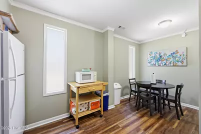 1329 S Glenburnie Road #Unit B, New Bern, NC 28562 - Photo 12