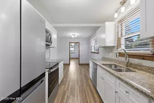 1813 Fearing Ave, Elizabeth City, NC 27909 - Photo 14