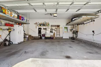 211 Sunridge Lane, Pikeville, NC 27863 - Photo 4