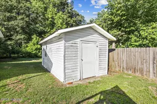 283 Will Baker Rd, Kinston, NC 28504 - Photo 10