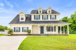 305 Rivers Edge Ct, Jacksonville, NC 28540 - Photo 1