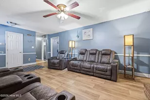 11620 Mistletoe Dr, Laurinburg, NC 28352 - Photo 4