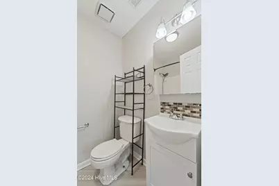 608 Mallard Drive, Jacksonville, NC 28540 - Photo 10