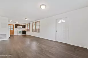 403 Nelson Dr, Jacksonville, NC 28540 - Photo 6