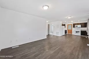 403 Nelson Dr, Jacksonville, NC 28540 - Photo 4