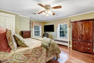 501 W Main St, Mount Olive, NC 28365 - Photo 32
