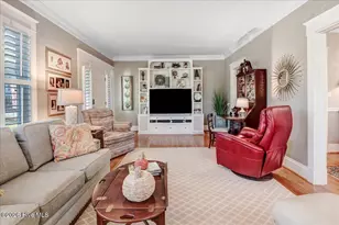 501 W Main St, Mount Olive, NC 28365 - Photo 8