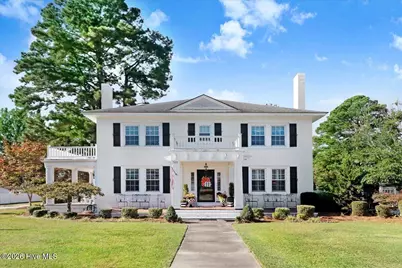 501 W Main Street, Mount Olive, NC 28365 - Photo 1