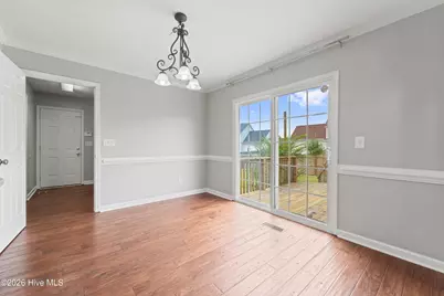 115 Glenburney Drive, Jacksonville, NC 28540 - Photo 6