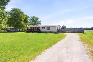 1135 State Camp Rd, Vanceboro, NC 28586 - Photo 2