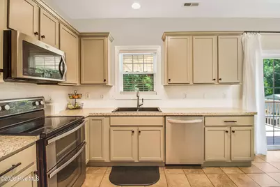 317 Exmoor Drive, Jacksonville, NC 28540 - Photo 10