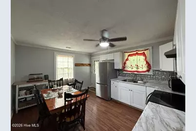 1044 Earle Street, Thomson, GA 30824 - Photo 12