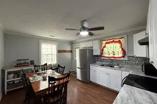 1044 Earle St, Thomson, GA 30824 - Photo 12