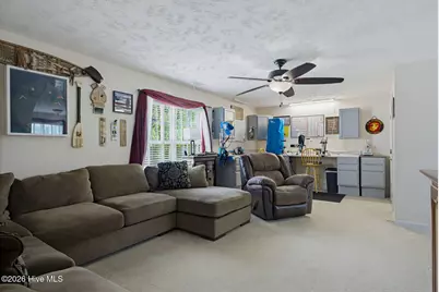 303 E Regent Court, Jacksonville, NC 28546 - Photo 32