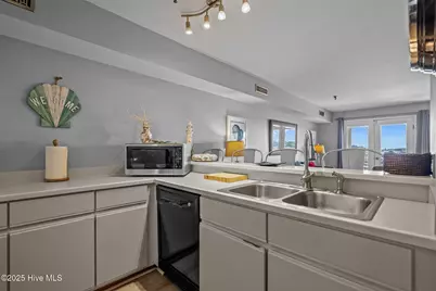 111 Florida Avenue #Apt 3, Carolina Beach, NC 28428 - Photo 30