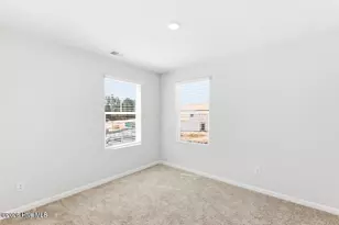 581 Sandy Holw Dr, Jacksonville, NC 28540 - Photo 12