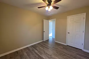 206 S Ginger Dr, Hubert, NC 28539 - Photo 10
