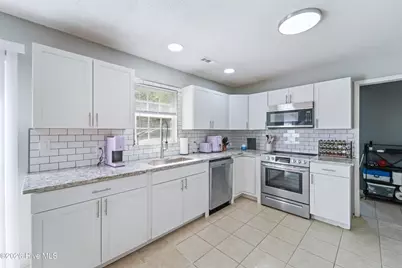 185 Liberty Park Road, Jacksonville, NC 28540 - Photo 10