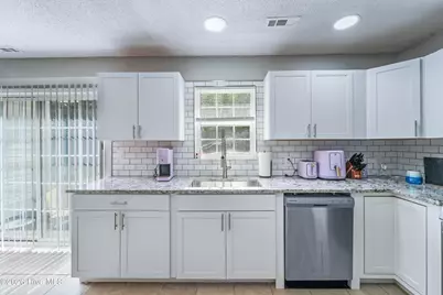 185 Liberty Park Road, Jacksonville, NC 28540 - Photo 14