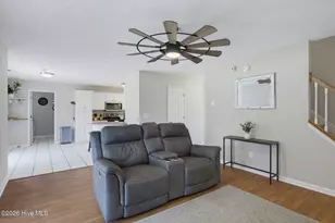 203 Honey Ct E, Jacksonville, NC 28540 - Photo 8
