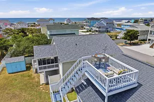 118 Crab St, Holden Beach, NC 28462 - Photo 4