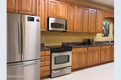 4425 Arendell Street 304 & Bs #16, Morehead City, NC 28557 - Photo 38