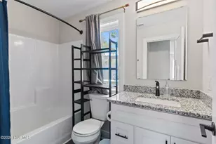 1106 S 4th St, Wilmington, NC 28401 - Photo 32