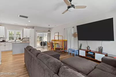 1106 S 4th Street, Wilmington, NC 28401 - Photo 8