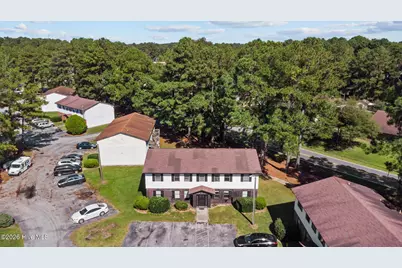 102 Ravenwood Drive #D, Jacksonville, NC 28546 - Photo 8
