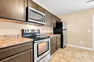 419 Caldwell Loop, Jacksonville, NC 28546 - Photo 6