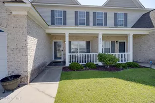 2032 Cambria Dr, Greenville, NC 27834 - Photo 2