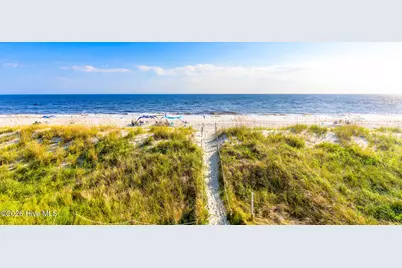 165 NW 4th Street, Oak Island, NC 28465 - Photo 4