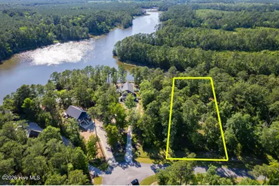 110 Queen Annes Court, Oriental, NC 28571 - Photo 2