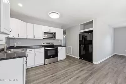 200 S Sylvan Drive, Greenville, NC 27834 - Photo 24